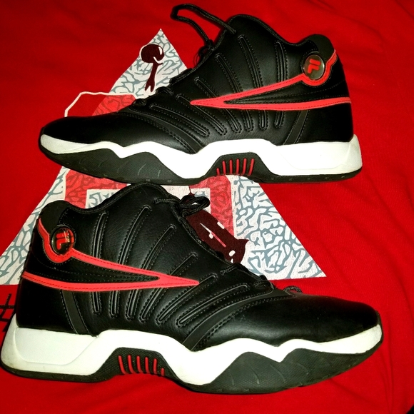 Fila - Picture 3 of 3